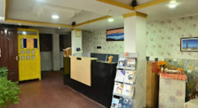 OYO 29777 Hotel Aliment, Забронировать Отель Отели Дарджилинг 3 звезды, рядом с Храм Махакал Мандир, 3*