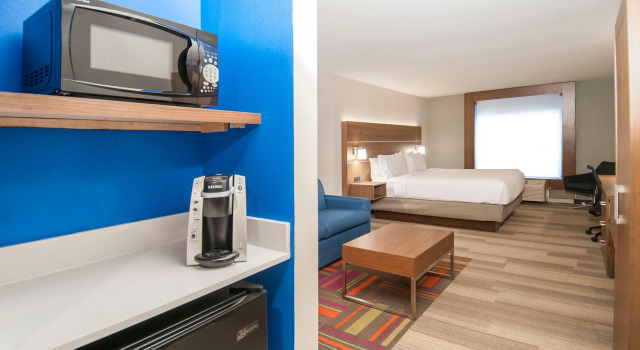 Holiday Inn Express Hotel & Suites Plano West - Frisco by IHG, Забронировать Отель Хеброн Dallas - Fort Worth Metropolitan Area