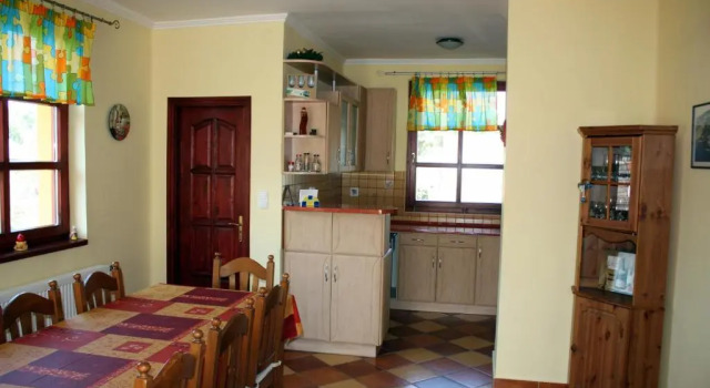 Коттедж 5 Puttonyos Vendégház