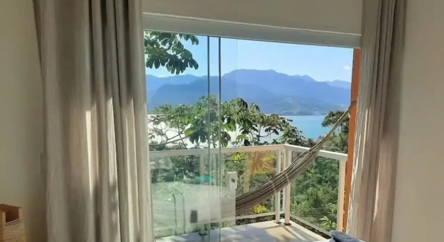 Yumi Chalés Ilhabela