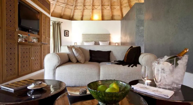 Hotel Les Cinq Djellabas, Book Hotel Al Ouidane Marokko