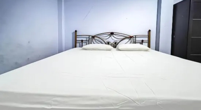 Двухместный люкс Hotel O Surya HotelNearTaman Anggrek Pkk Watansoppeng