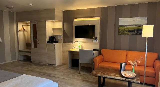 Landhotel Felchow, Book Hotel Felchow Uckermark