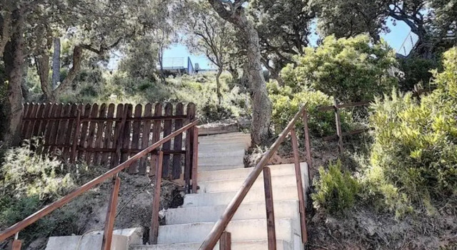 Villa Bormes-les-Mimosas, 4 pièces, 8 personnes - FR-1-610-66