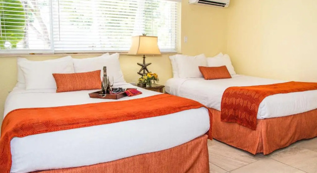 Вилла c 1 комнатой с видом на воду Coconut Bay Resort - Key Largo