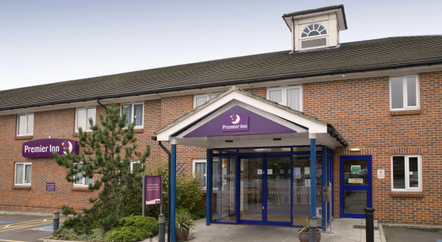Premier Inn Basildon - Rayleigh, Забронировать Отель Отели Эссекс с завтраком, Завтраки