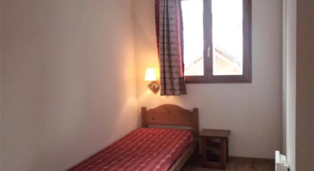 Appartement Albiez-Montrond, 2 pièces, 4 personnes - FR-1-618-14, Prenota Appartamento Hotel a Alvernia con parcheggio, Parcheggio