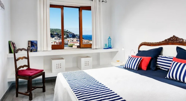 Апартаменты с 2 комнатами с балконом GOCCE VILLAS - Skyline Sorrento Views in the heart of Sorrento