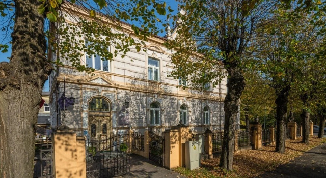 Roze Villa, Забронировать Вилла Лиепая Курземе, рядом с University of Liepāja