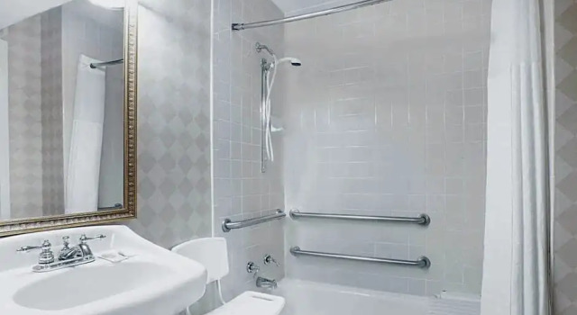 Люкс c 1 комнатой Baymont Inn and Suites Paris