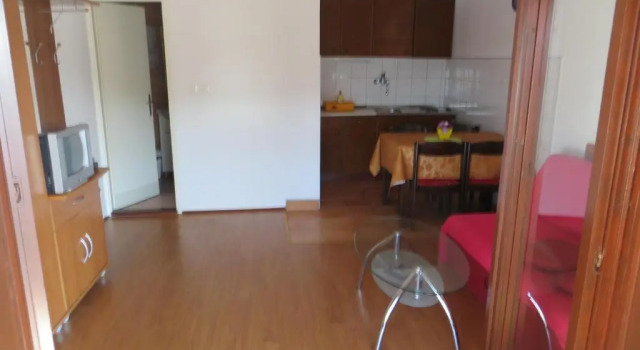 Apartments Makjanić, Prenota Appartamento Hotel a Croatian Islands con parcheggio, Parcheggio