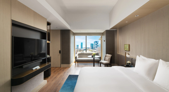 InterContinental Kaohsiung by IHG, Book Hotel Hoteller i Kaohsiung med pool, Swimmingpool