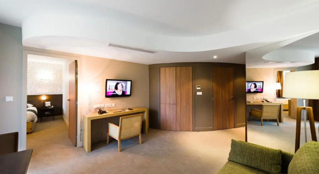 Полулюкс Moulin de Vernègues Hôtel & Spa