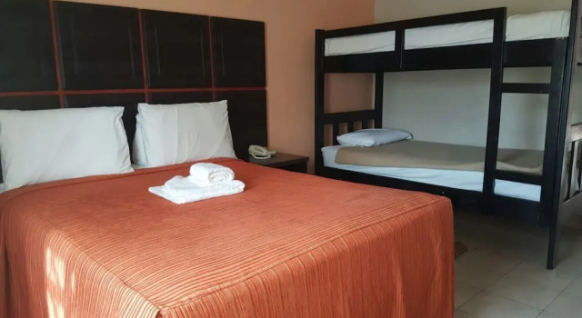Standardní Rodinný pokoj a výhledem do zahrady Minestone Hotel