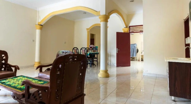 RedDoorz at Samuel Homestay Pematangsiantar, Prenota Hotel Pematangsiantar Sumatra