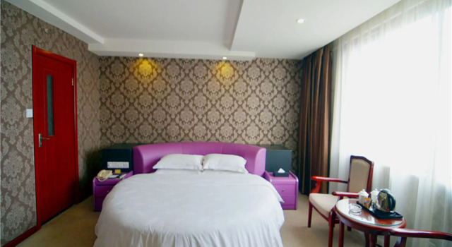 Номер Deluxe Vienna Hotel Xi'an Railway Station