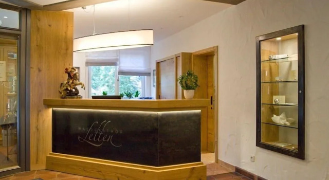 Waldgasthof am Letten, Varaa Hotelli Hotellit Baijeri pysäköinnillä, Pysäköinti