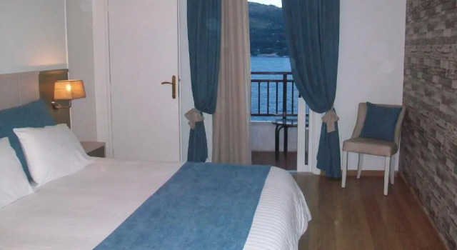 Семейный номер Standard seafront Mirini Hotel