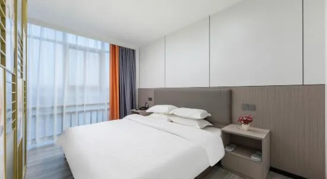 Люкс Good East Hotel