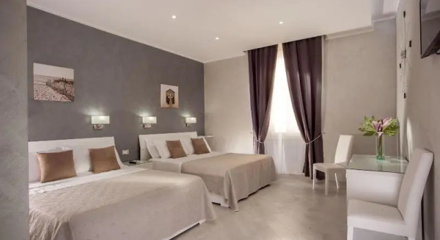 Четырёхместный семейный номер Standard Frattina Grand Suite Guesthouse