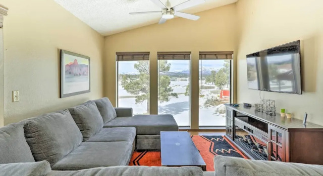 Апартаменты с 2 комнатами с балконом Pagosa Springs Vacation Rental w/ Boat Dock!