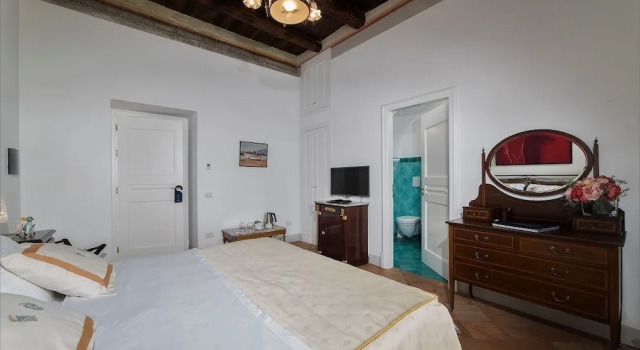 Двухместный номер Superior с балконом Palazzo Suriano Heritage Hotel