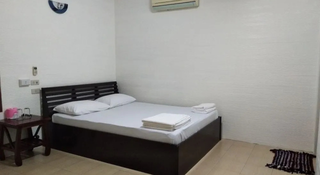 Happy Home Resort, Забронировать Курортный отель Отели Клонг-Яй с парковкой, Парковка