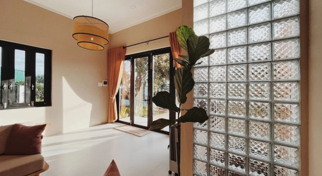 Номер Economy XOM House Biển Hồ