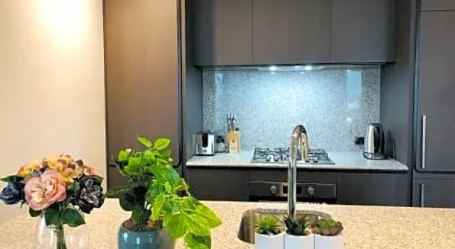 2BR APT in Melbourne CBD / Melbourne Uni / RMIT, Забронировать Отель Мельбурн - центр города Мельбурн, рядом с Верховный суд Виктории