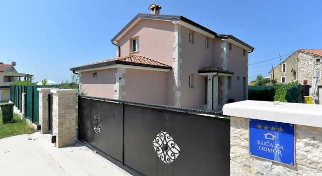 House 1924