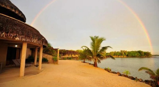 Surfside Vanuatu, Đặt Khách sạn Khách sạn 3 sao ở The Chief, 3*