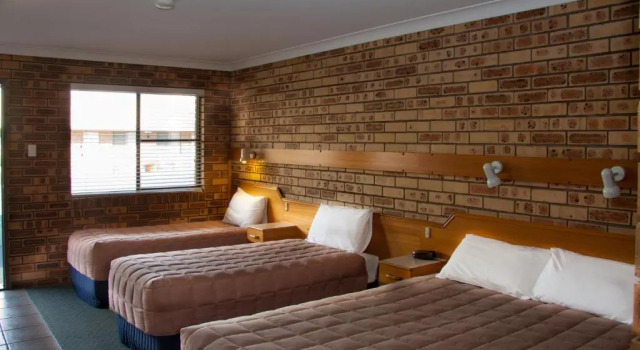 Семейный номер Standard Mid Town Inn Narrabri