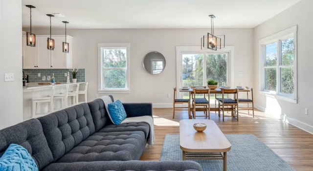 Коттедж Array of Sunshine Beach House