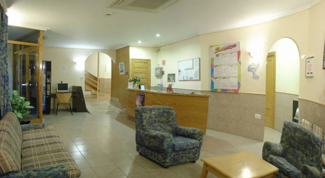 Apartamentos Marian, Rezerwuj Apartament Hotele w Majorka z parkingiem, Parking