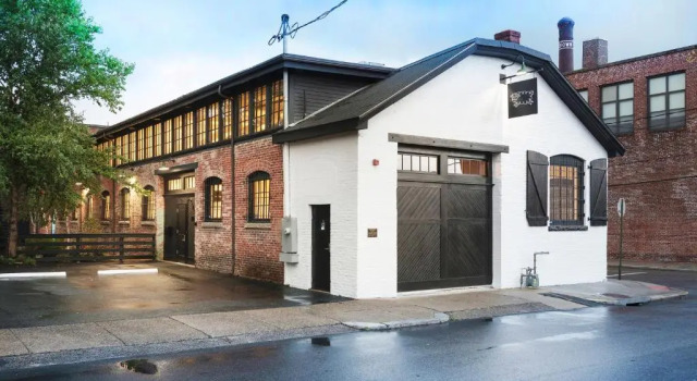 Люкс Dye House