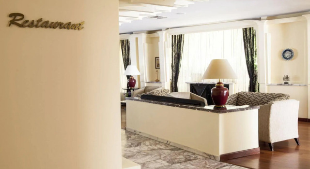 King Hotel Guvenlik, Забронировать Отель Анкара Центральная Анатолия, рядом с Торговый центр Карум