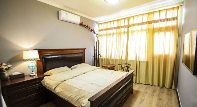 Dongmen Inn, Rezerwuj Hotel Hotele w Badalingzhen z parkingiem, w pobliżu Badaling Station, Parking