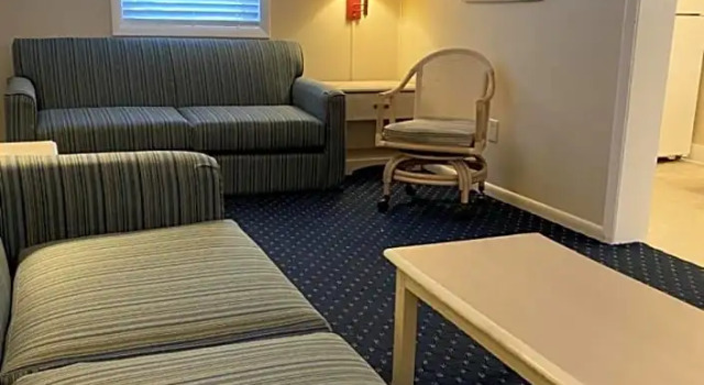 Люкс The Admiral Hotel/Motel