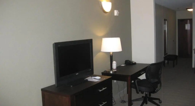Номер Standard Country Inn & Suites by Radisson, Dearborn, MI