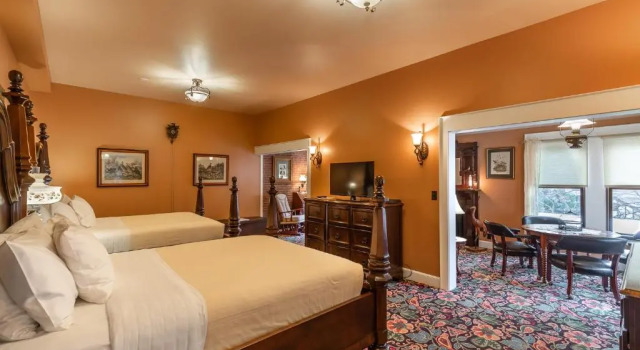 Номер Superior Steele Mansion Inn & Gathering Hub