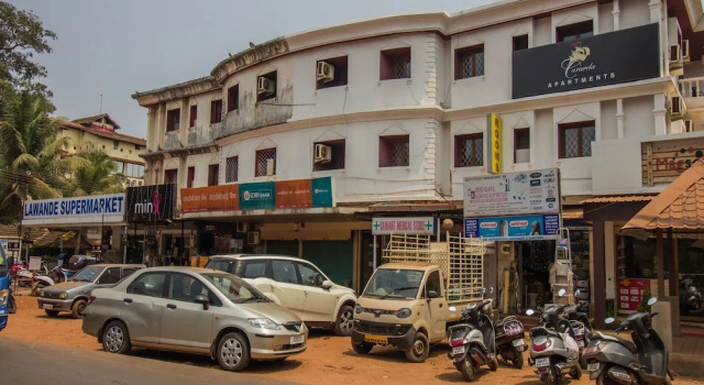 OYO 12423 Home Pool View 1BHK Candolim, Prenota Hotel Candolim 