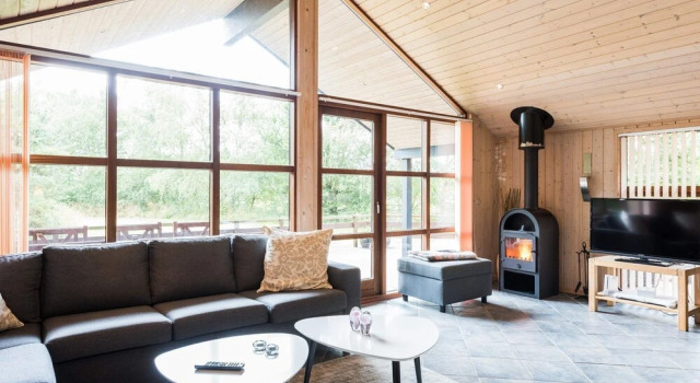 8 Person Holiday Home on a Holiday Park in Oksbøl, Prenota Hotel Hotel 3 stelle a Danimarca Meridionale, 3*