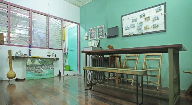 OYO 90571 Red Door Homestay, Buchen Sie Hotel Kuching 