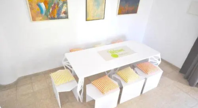 Houm Villa Plaza