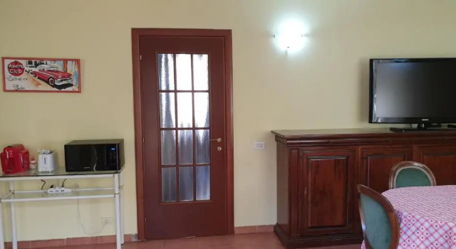 Casa con Giardino privata nel Centro Città, Prenota Hotel Velletri Castelli Romani