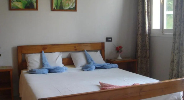 Семейный номер Standard с балконом и с красивым видом из окна Amon Hotel
