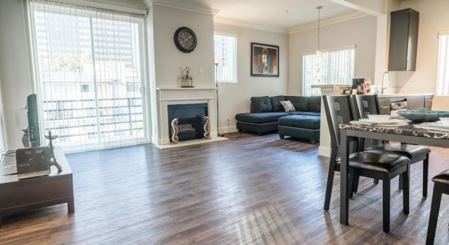 Апартаменты Executive Wellworth Apartments