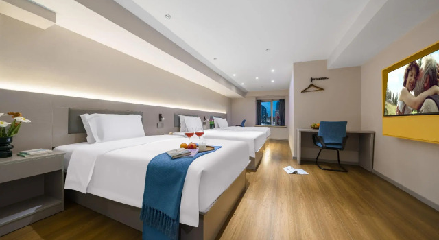 7 Days Premium (Chongqing Guanyinqiao Pedestrian Street Subway Station), Book Hotel Hoteller i Chongqing med parkering, Parkering