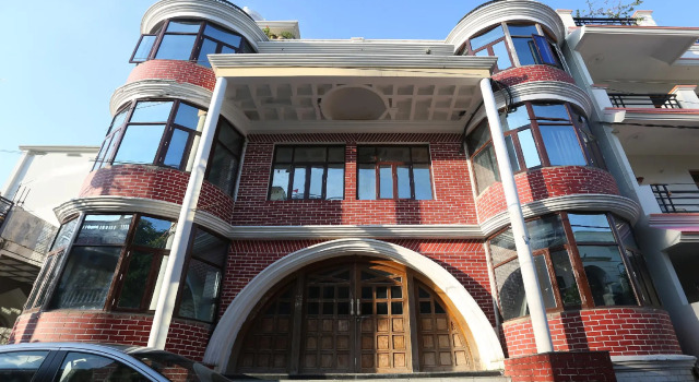 OYO Flagship 18533 Tulip Inn