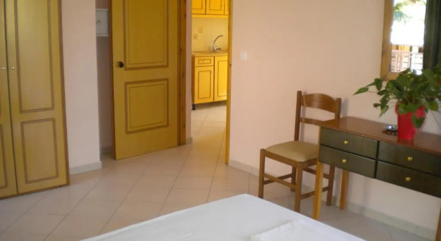 Апартаменты Brati - Arcoudi Hotel